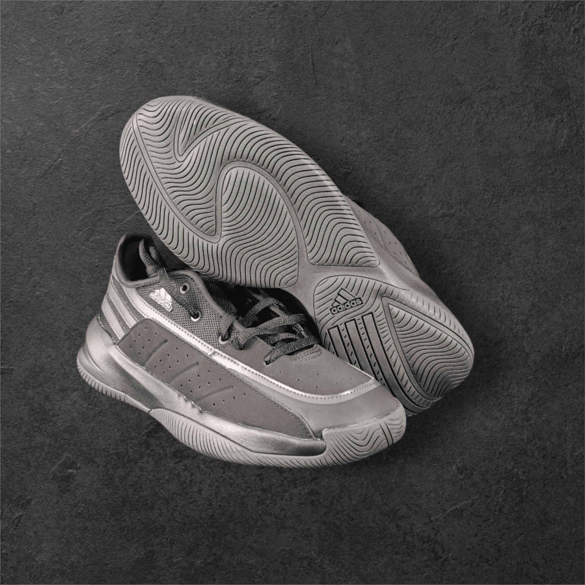 Baskets Adidas Front Court