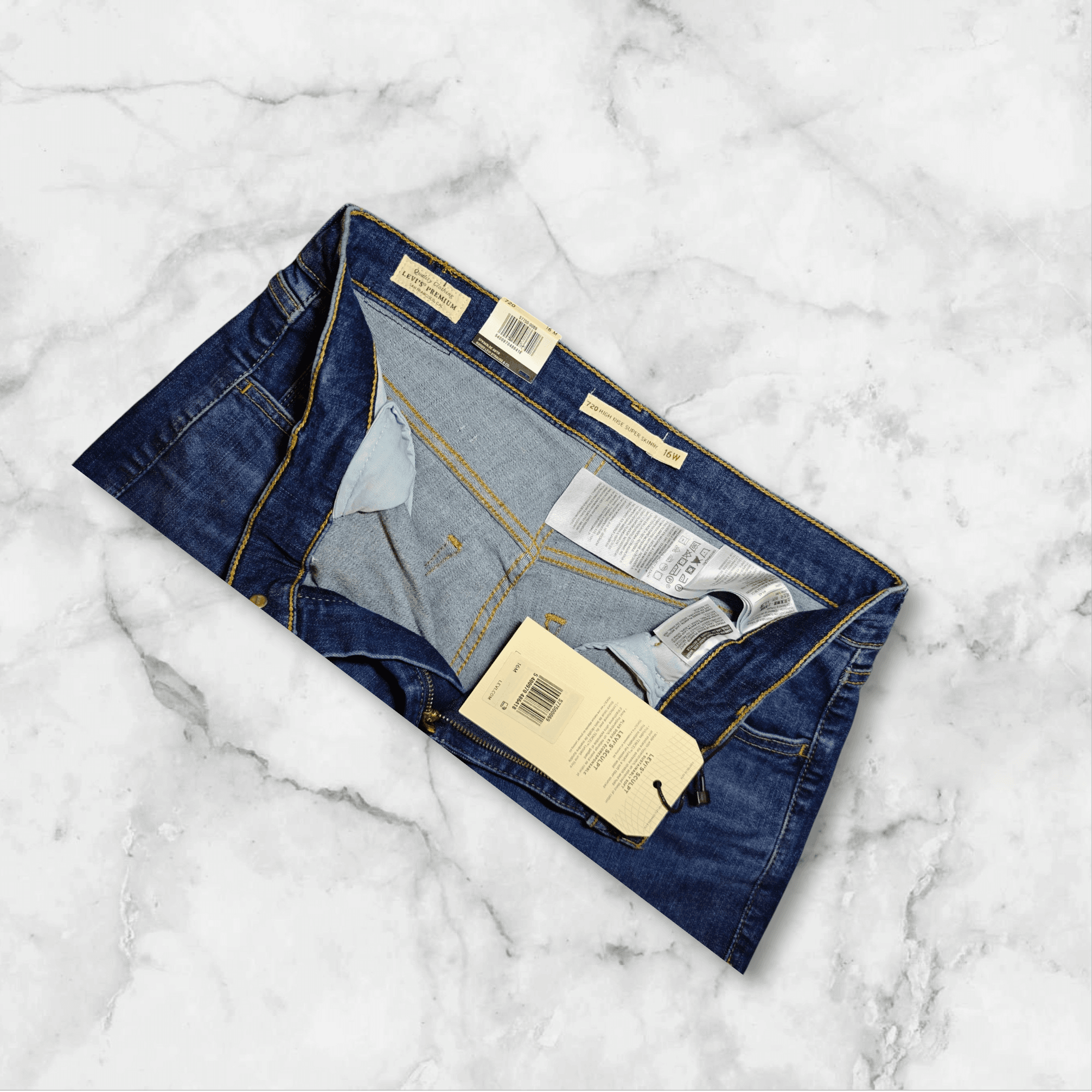 Levi’s 720 High-Rise Super Skinny