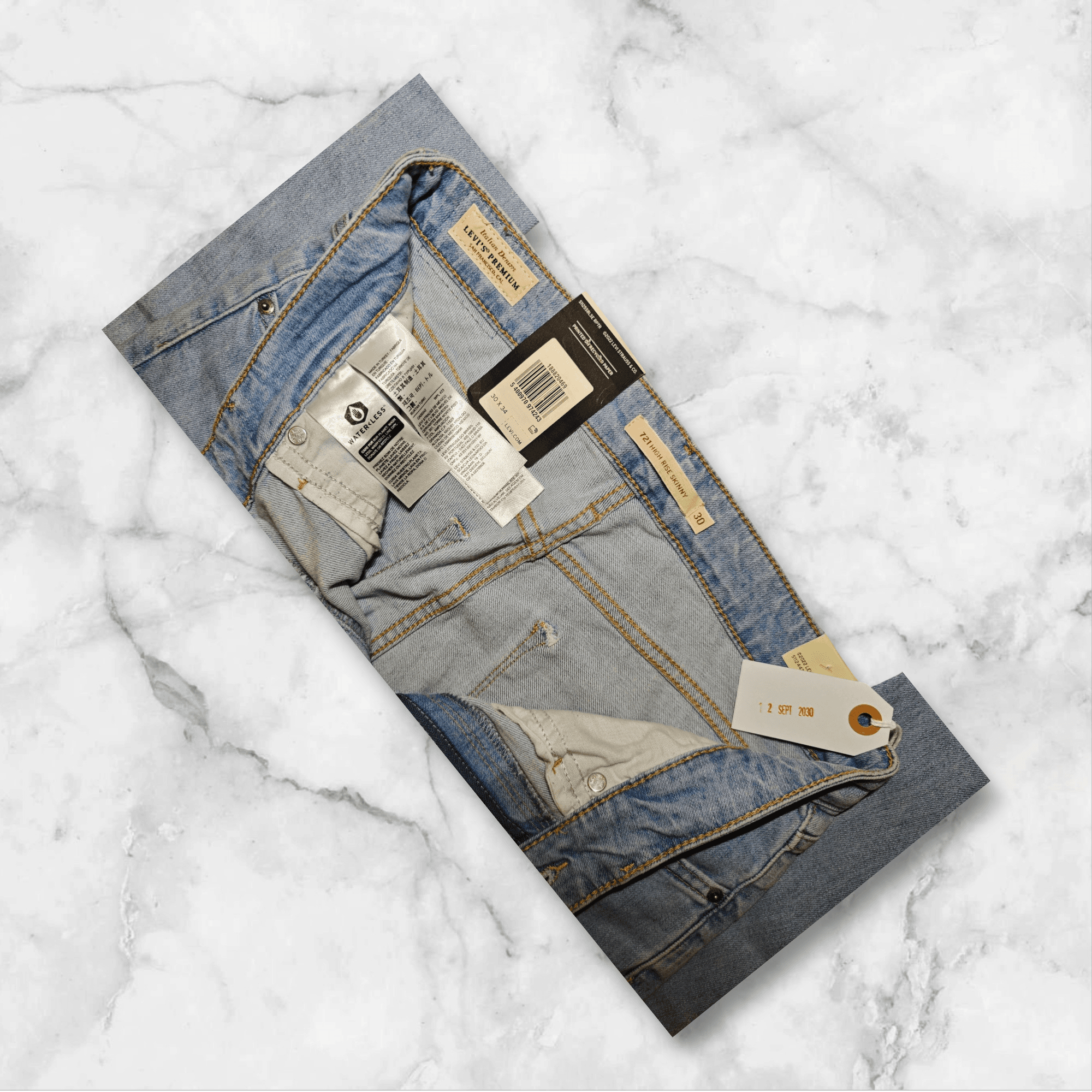 Levi’s 721 High-Rise Skinny